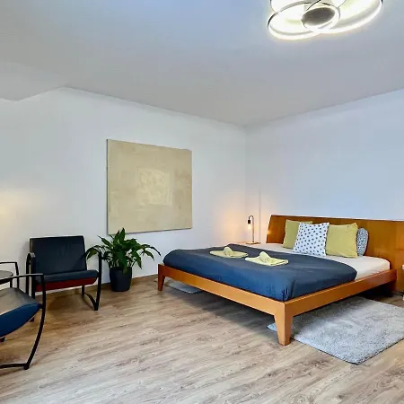 Apartmany Dlouha Tabor Exterior photo