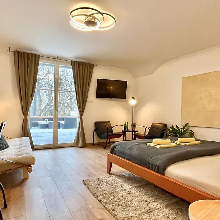 Apartmany Dlouha Tabor Exterior photo