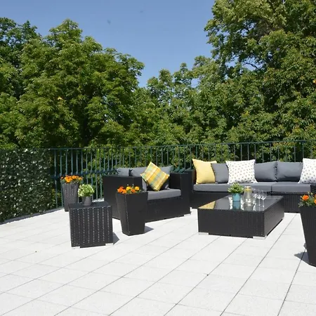 Apartmany Dlouha Tabor Exterior photo