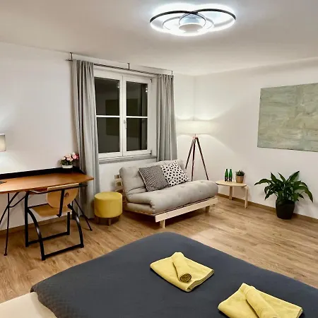 Apartmany Dlouha Tabor Exterior photo