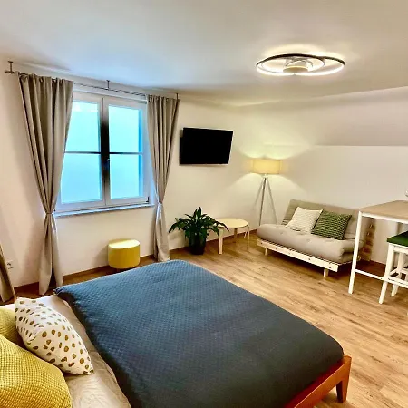 Apartmany Dlouha Tabor Exterior photo