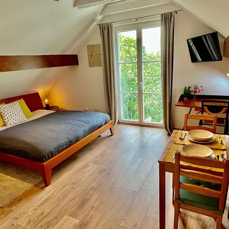 Apartmany Dlouha Tabor Exterior photo