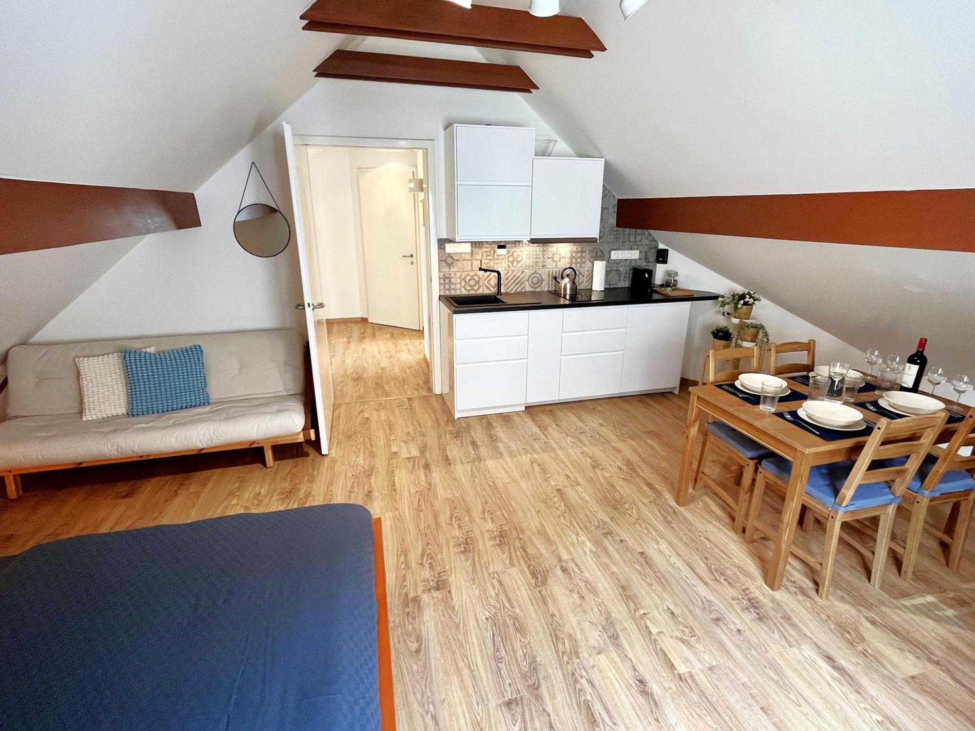 Apartment Dlouha Tabor